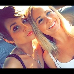 Meet your Posher, Catherine